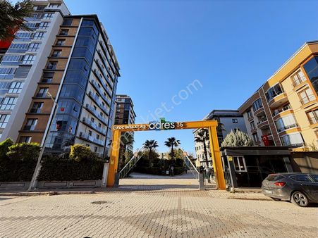 Adres 35 Menemen'de 3+1 Geniş Ve Kapalı Mutfak Satılık Daire