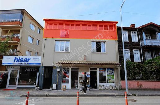 Şehrin Merkezinde Eşyalı Kiralık 3+1 Daire