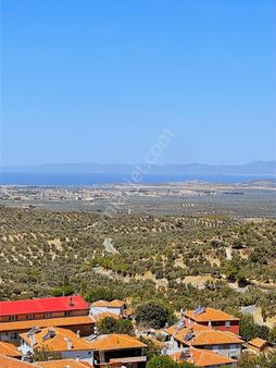 Hacıhüseyinler Mahallesinde Deniz Manzaralı Arsa