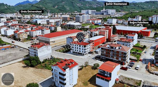 Sönmez'den Cumhuriyet Mah.de Üç Cepheli Satılık Sıfır İşyeri