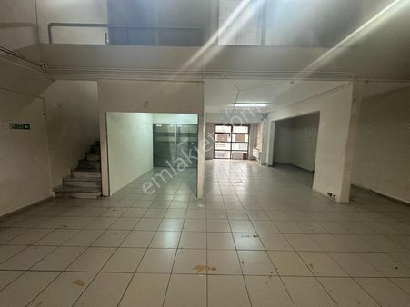 Em-of Emlak'tan Bölmeli Yapılı 156 M2 Köşe İş Yeri