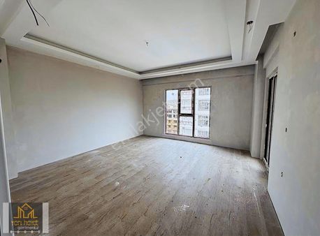 Şehir Hastanesine Komşu 2+1 Sıfır Daire