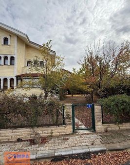 Gölbaşı Bahçelievler'de Trt 1 Haber Sitesinde Villa