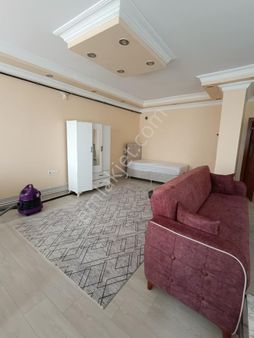 Çarşı Merkezde 1+0 Ayrı Mutfaklı Eşyalı Kiralık Daire