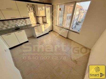 Hürriyet Parkının Karşısında 2+1 Geniş Kiralık Daire