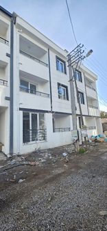 Hs Lider Emlak'tan Gömeç Kemalpaşa Mahallesi Hastane Bölgesinde