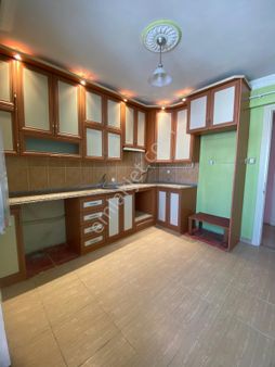 Akhisar Hürriyet Mah Hastane Yanı Satılık 3+1 Asansörlü Daire