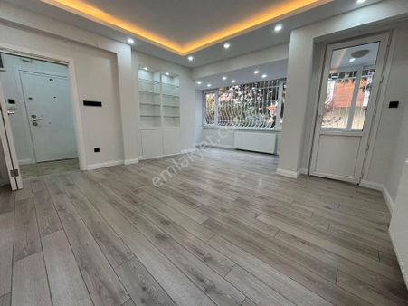 Küçükyalı Marmaray'a Yakın İçi Lüks Yapılı 3+1