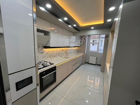 Öz Gayrimenkul'den Pınarbaşı Mah'de 3+1 Ultra Lüx Yapılı Daire!!