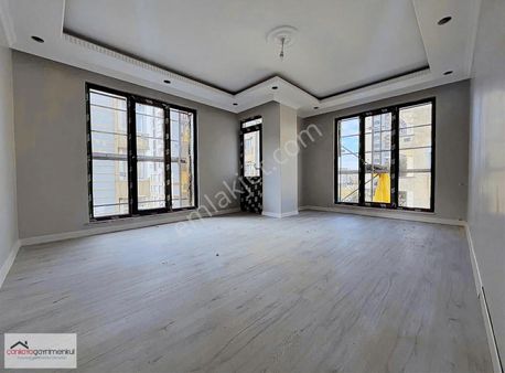 Cebeci'de Köşe Başı Cadde Üstü 3+1 Sıfır (ebeveyn Banyolu) Daire