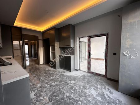 Mermeroğlu Cad.sıfır 4+1 Geniş Satılık Daire