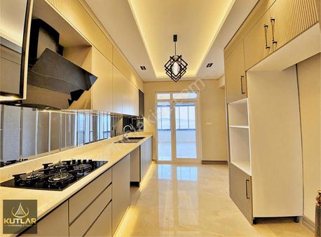 Kutlar'dan Ertuğrulgazi'de Eşsiz Ultra Lüx*3,5+1*fırsat Daireler