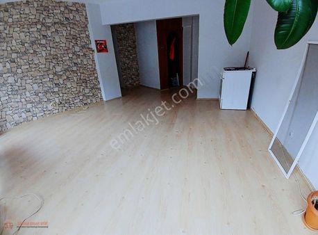 Heykel De Merkeze Yakın Kiralık Daire