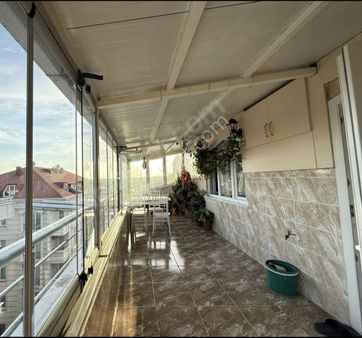 Yenibosna Çobançesme Mh Manzarali 5+1 Lüxs Dublexs-serhat Emlak