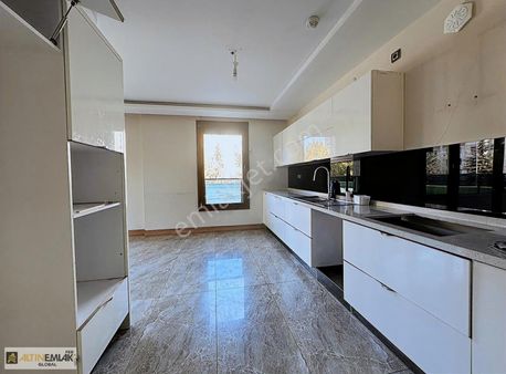 Tuna Caddesi Demir Park Royal De Kiralık 4+1 Ultra Lüks Daire