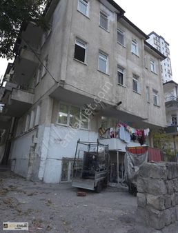 Satılık Esenyurt Ta Yatırımlık Bodrum Katlı Yüksek Giriş Daire