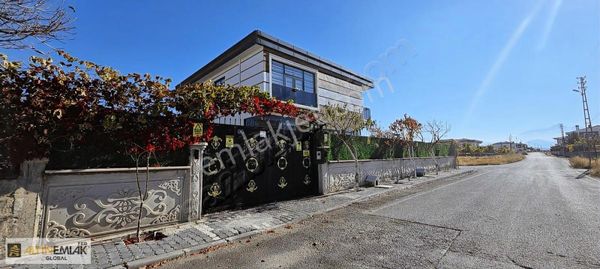 Satılık Gesi De Ultra Lüks Villa