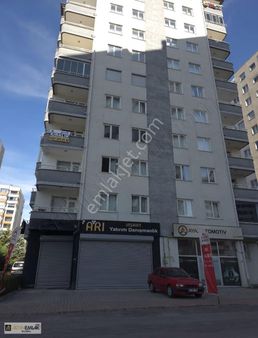 Kiralık Yıldızevler De Tarmvay Durağı Yakını Daire