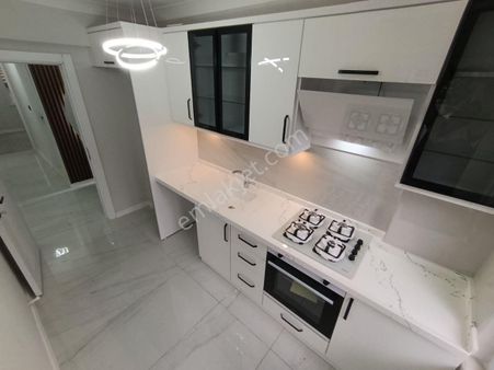Kent'ten Satılık Akçay Merkezde Ön Cephe Şık Tasarımlı Ayrı Mutfak 2+1 Daire
