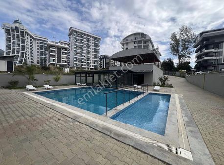 Mahmutlar Mah Satılık 1+1 Full Aktiviteli Daire