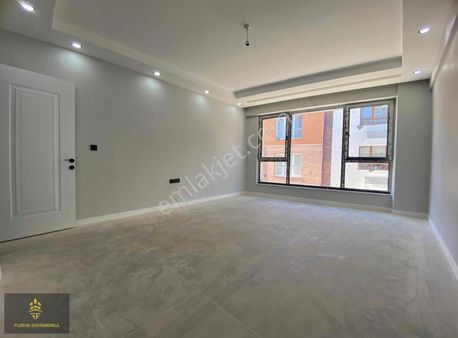 Şirintepe Mah Yayla Cad Yakını Geniş Kullanışlı 2+1 Daire