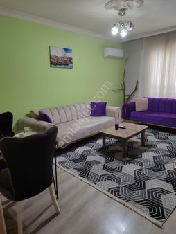 Konak Meydanda 1+1 Günlük Kiralık Daireler