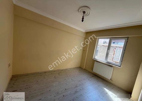 Gayrimenkul Dünyasın'dan.! Osmaniye Mah. 2+1 Satılık Daire.!