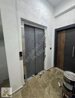 3k Emlak'tan Satılık Düz Giriş 2+1 Asansörlü