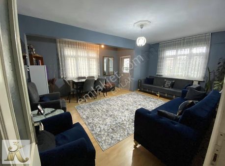 3k Emlak'tan Satılık 2.kat Krediye Uygun Çift Balkonlu