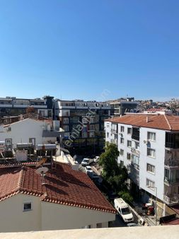 Kuşadası Çarşı Merkezde 1+1 Daire