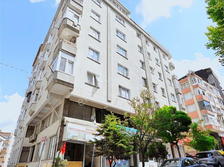 Bağlarbasi Mah.b.basi Cad.135m 3+1 Kiralik Daire