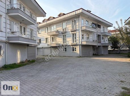 Serdivan Avm Civari Garajlı 120 M2 Kiralık 2+1 Daire