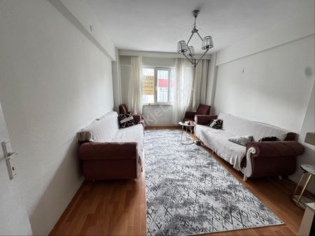 Reşadiye Mh Güvenç Taksi Civarı Satılık 3+1 Kelepir Daire