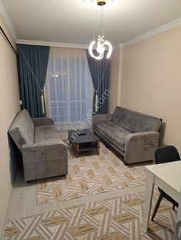 Kafkars Emlak'tan Şehitler Mahallesinde Arakat Eşyalı 1+1