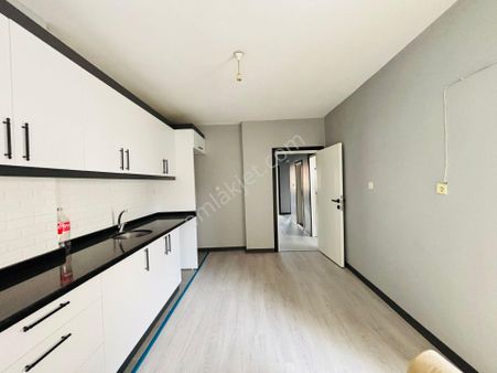 Güven'den Çarşıya Yakın İskanlı Ön Cephe 2+1 Kupon Daire..