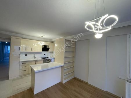 Kent'ten Satılık Akçay Merkezde Arakat Masrafsız Ön Cephe 2+1 Daire