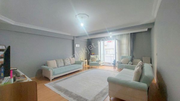 Ersin Emlak İstanbul-metrobüse 250 Mt*full Eşyalı*yeni Bina-3+1