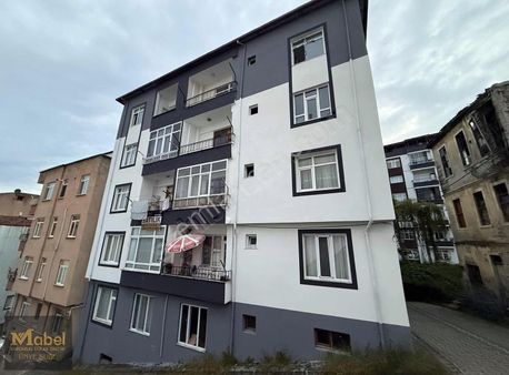 Mabel'den - Yalı Mevkii Sahile 50 Mt Mesafede Uygun Fiyatlı !!