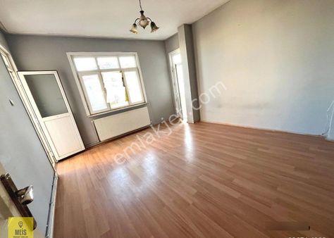 Kiralık Daire Pendik Esenyalı Mahallesi