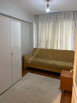 Ümraniye İkbalcaddesi Úzerinde Eşyali Çamlik Mah 1.kat 2+1kiralik Daire Ev