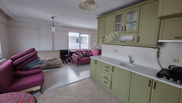 Özgün Gm'den -75. Yıl Mah. Cadde Üzeri 1+1 Eşyalı Kiralık Daire