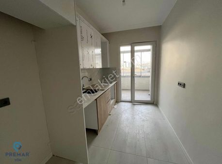 Marmaray Karşısında Site İçinde Lüks 3+1 Daire