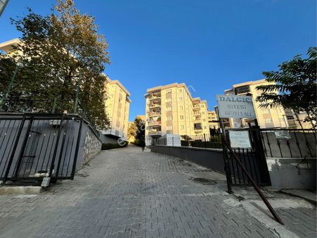 Mudanya Güzelyalı Dalgıç Sitesi Havuzlu