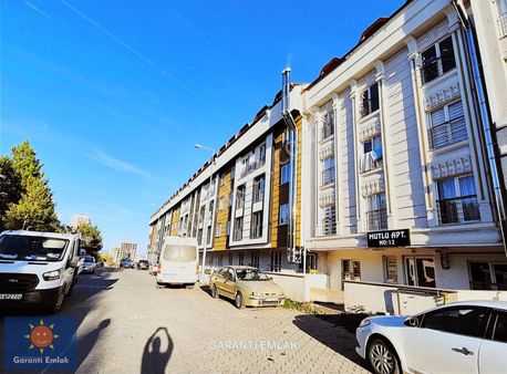 Garanti Emlak'tan, Kuzeykent Mutlu Apartta, 1+0 Masrafsız Daire.
