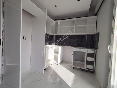 Fazelden2+1 Şehir Hastanesi Yakınıdare