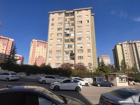 Satılık 3+1 Daire- Güzel Lokasyonda- Çift Asansörlü-altındağ