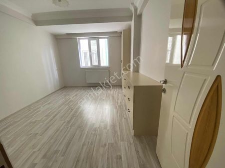 Net Premium Gayrimenkul Den Satılık 2+1 Daire