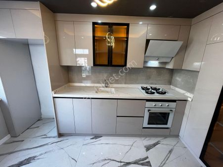 Es-as'tan Osmanlı Mh. 3+1 Bağımsız Site İçi Yapılı Daire