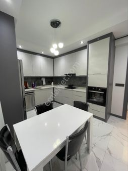 Bağbaşnda Satılık Tripleks Villa