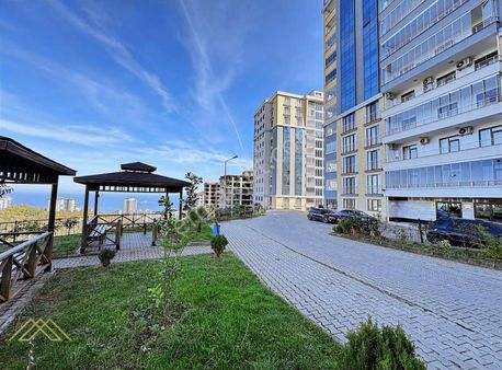 Trabzon Kaşüstünde Satılık 3+1 Deniz Manzaralı Geniş Daire